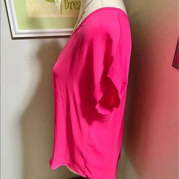 NWT Pleione Vibrant Pink Short Sleeved Blouse #139 - Picture 2 of 5